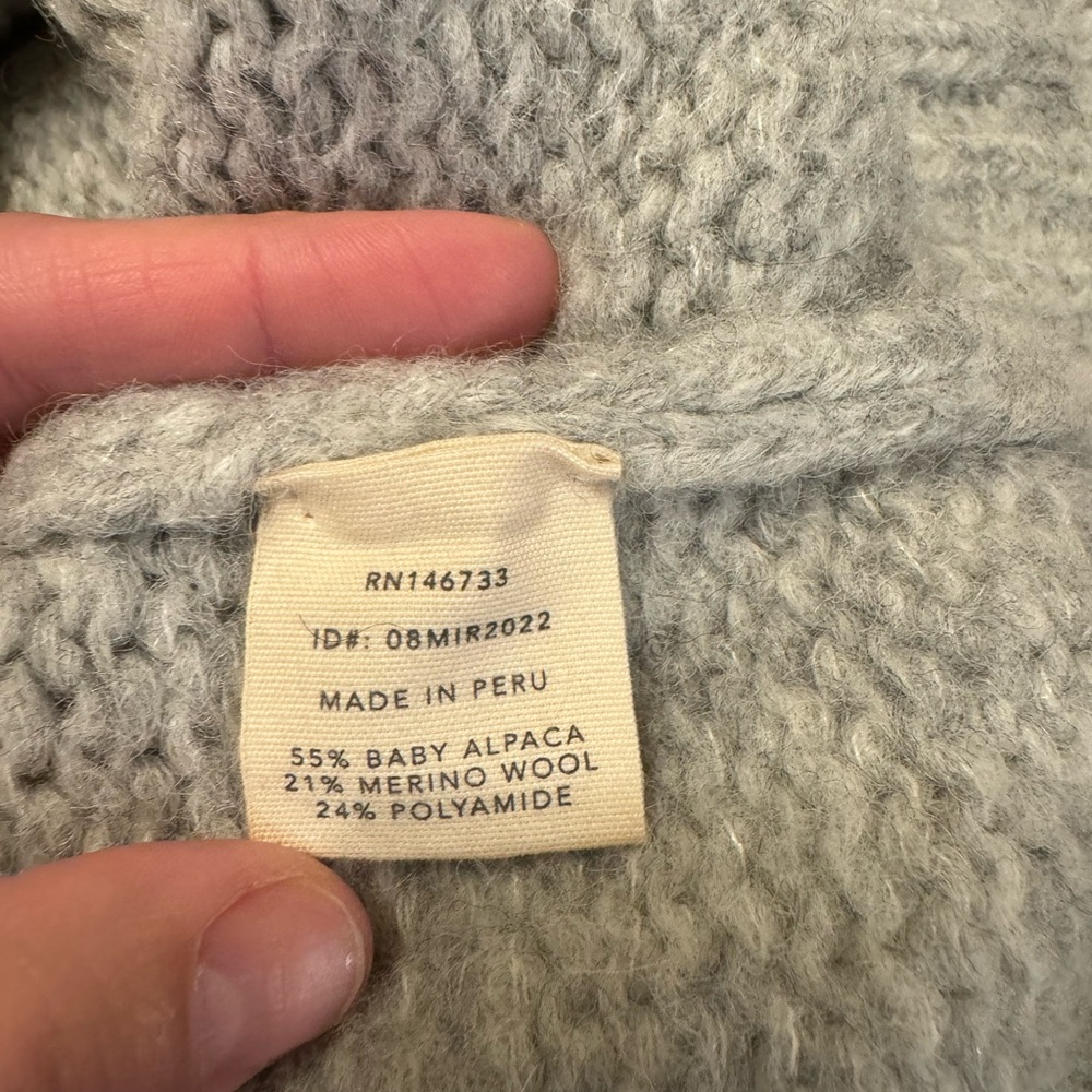Mirth Grey Sweater Size Medium - image 3